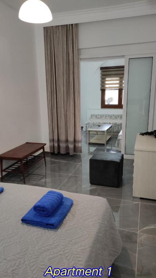 Keti'S Apartments Неа Мудания Екстериор снимка